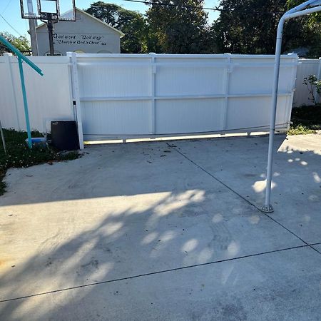 Mini House Oasis Hotel Miami Springs Екстериор снимка
